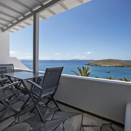 Porto Raphael Residences &