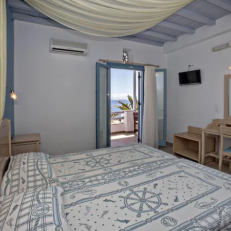 Porto Raphael Residences &