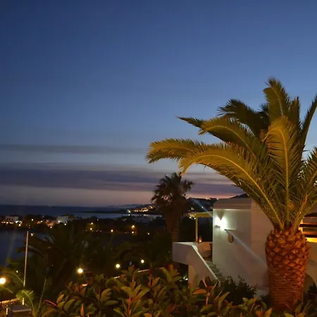 Porto Raphael Residences&suites 3*