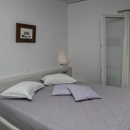 Porto Raphael Residences & 3* Agios Ioannis (Tinos)