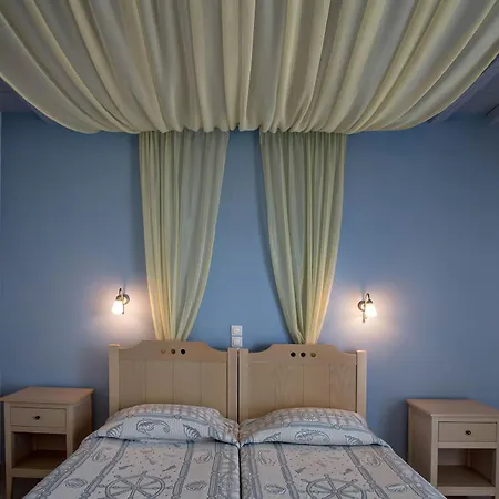 Lägenhetshotell Porto Raphael Residences & Agios Ioannis (Tinos)