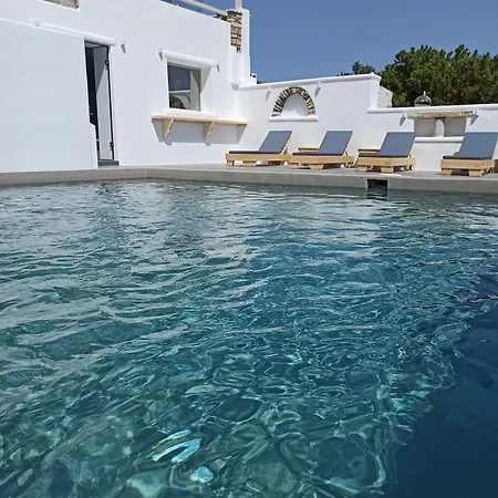 Porto Raphael Residences &