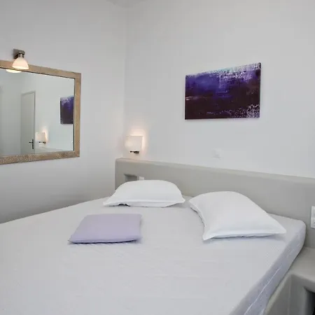 Porto Raphael Residences & Lägenhetshotell Agios Ioannis (Tinos)