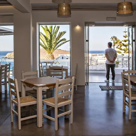 Porto Raphael Residences & 3*